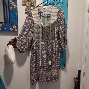 Umgee Blue and Cream Long Sleeve Dress
